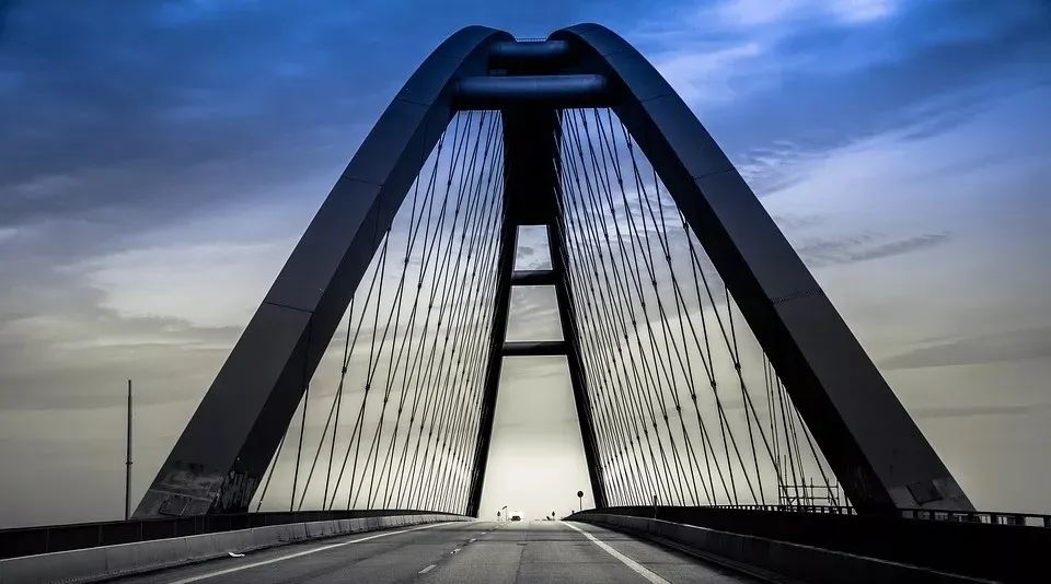  中国高速铁路大跨度桥梁技术 __桥面板跨度