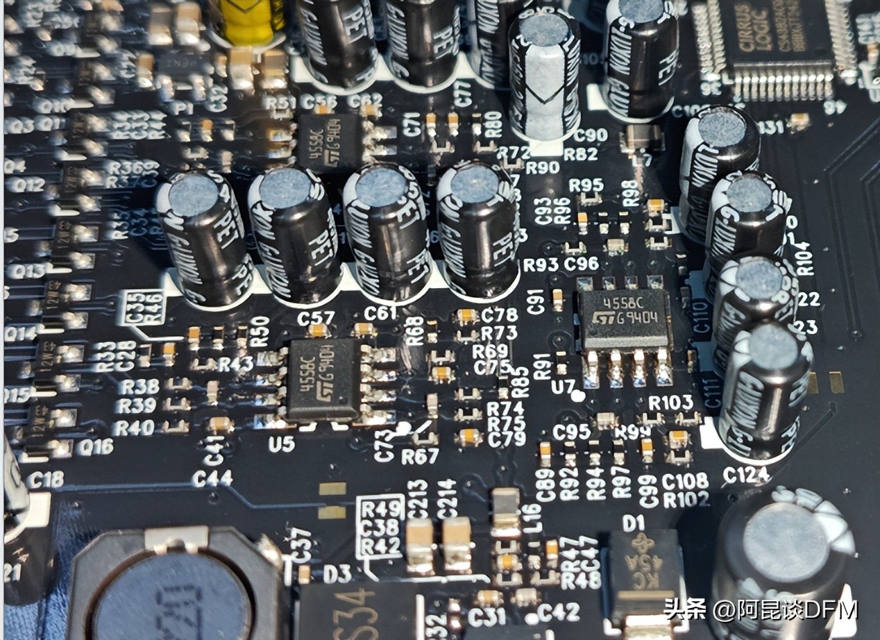 创新声卡Audigy Rx拆解_独立声卡市场分析_创新声卡5.1 sb100