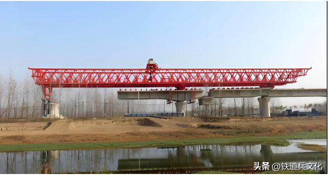  多片式梁拼组造桥机 发明专利 _箱形梁图片_