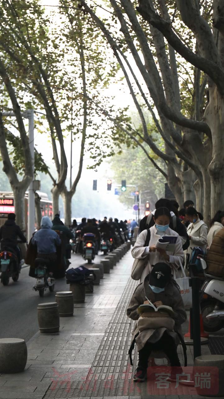 河南图书馆自习室排队_河南省图书馆 地址_河南省图书馆考研自习室