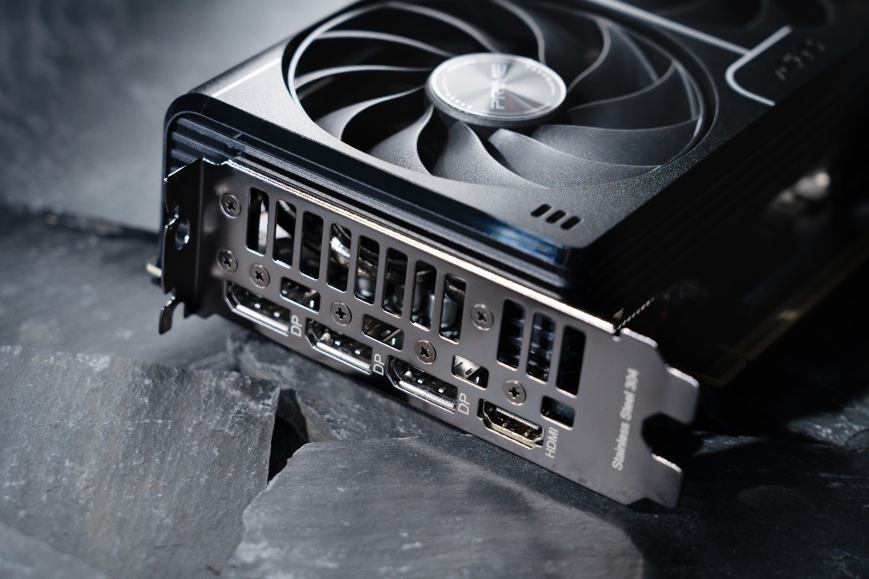  DLSS神经网络渲染技术 _nvidia显卡驱动程序_NVIDIA RTXAI PC性能优化 