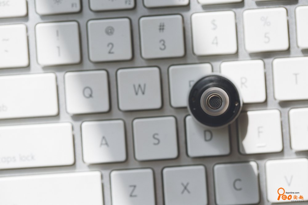 欧雷特Q20蓝牙耳机开箱评测_欧雷特蓝牙耳机配对_后苹果时代蓝牙耳机推荐