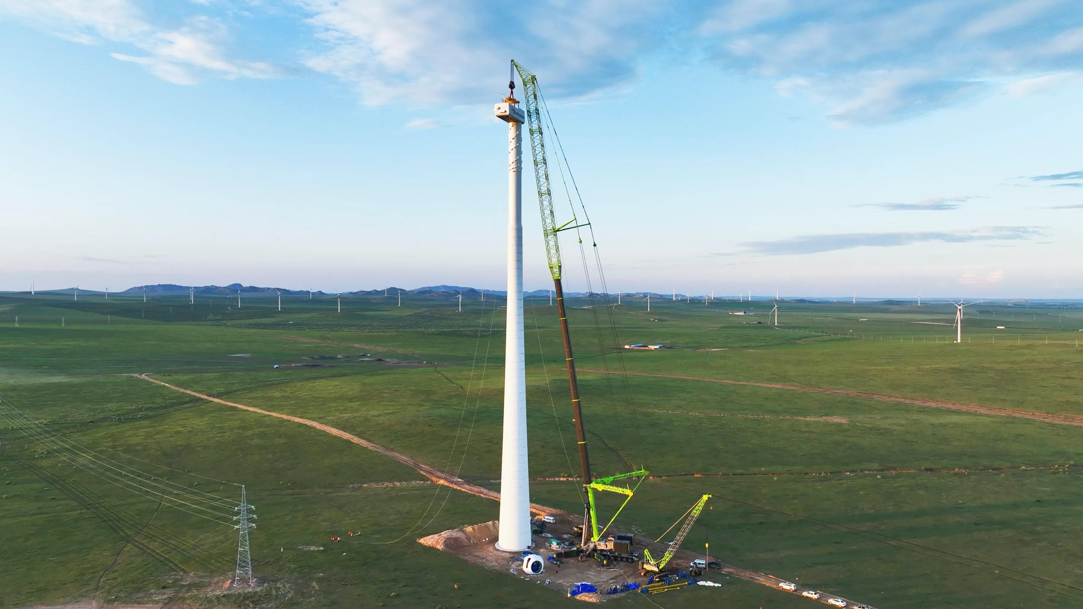 大型吊车工作视频_混塔风电机组安装_全球最大4000吨全地面起重机