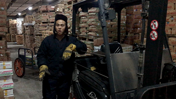 重庆高温外卖员工作情况_重庆高温环卫工工作状态_重庆冷藏车出租网