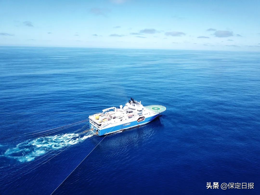 东方物探宽频高精度可控震源_物探新方法新技术地震模拟技术_柴达木盆地地震勘探