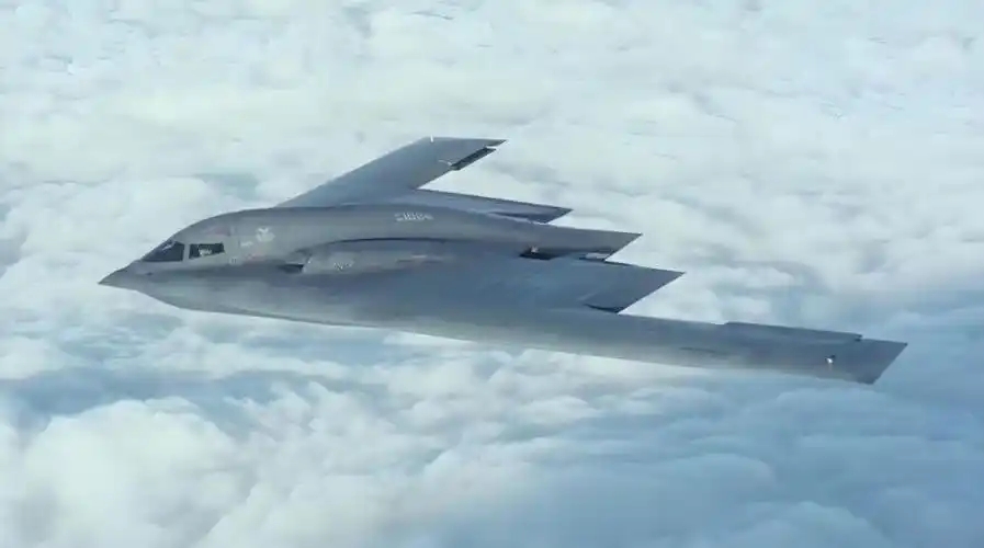 B-2隐身战略轰炸机_中国最新的战略轰炸机_中国自主战略轰炸机发展