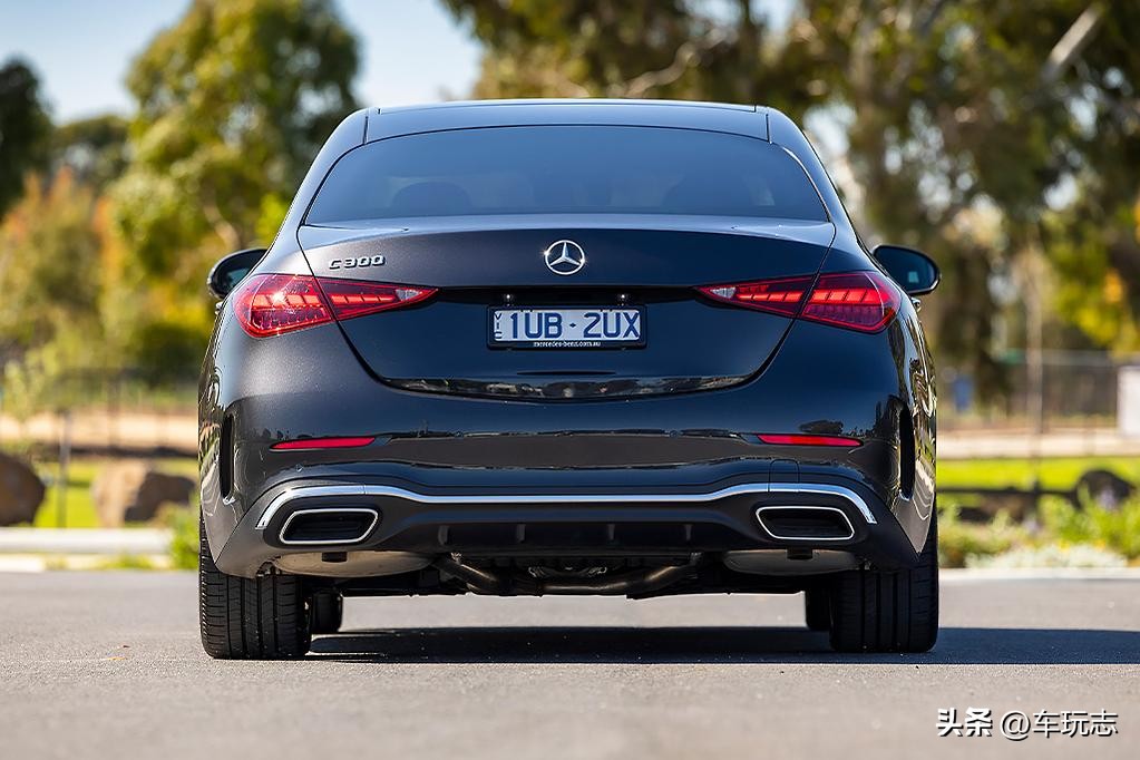 奔驰C300价格_gs300h f sport_2024款梅赛德斯奔驰C300评测