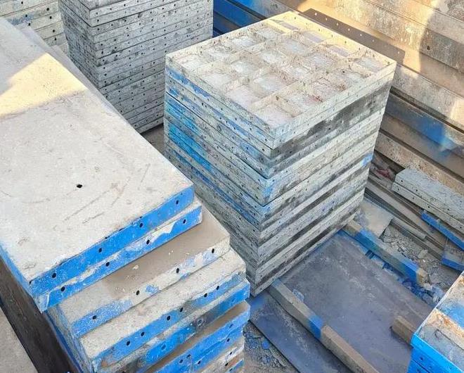 钢模板分类用途_钢模板安装时的注意事项_钢模板材质制造工艺