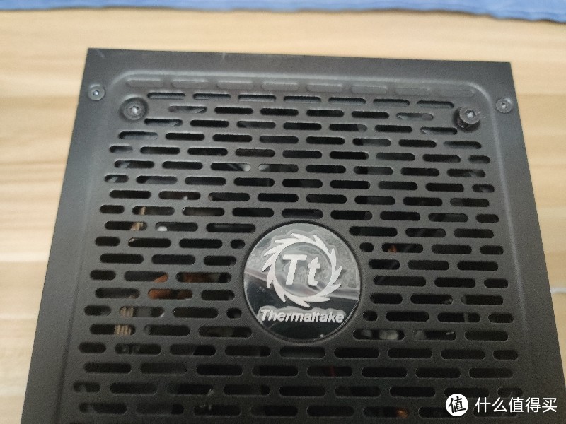 怎么调机箱风扇转速_升级显卡电源选择 TT曜越600W铜牌全模组电源 静音风扇问题解决