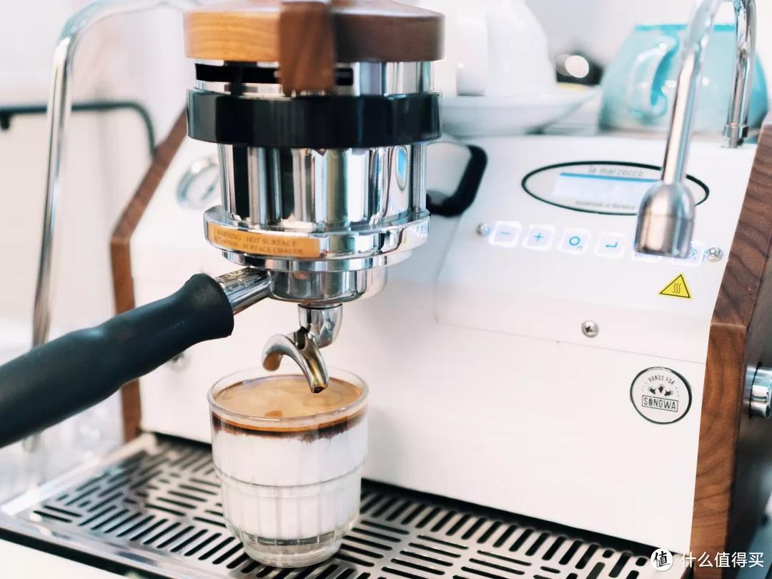 咖啡机选购指南_双十一高性价比咖啡机推荐_没有咖啡机怎么煮特浓咖啡